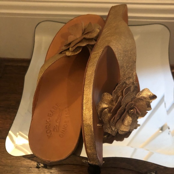 Kork Ease Gold Sandal Size 7 - Picture 4 of 5